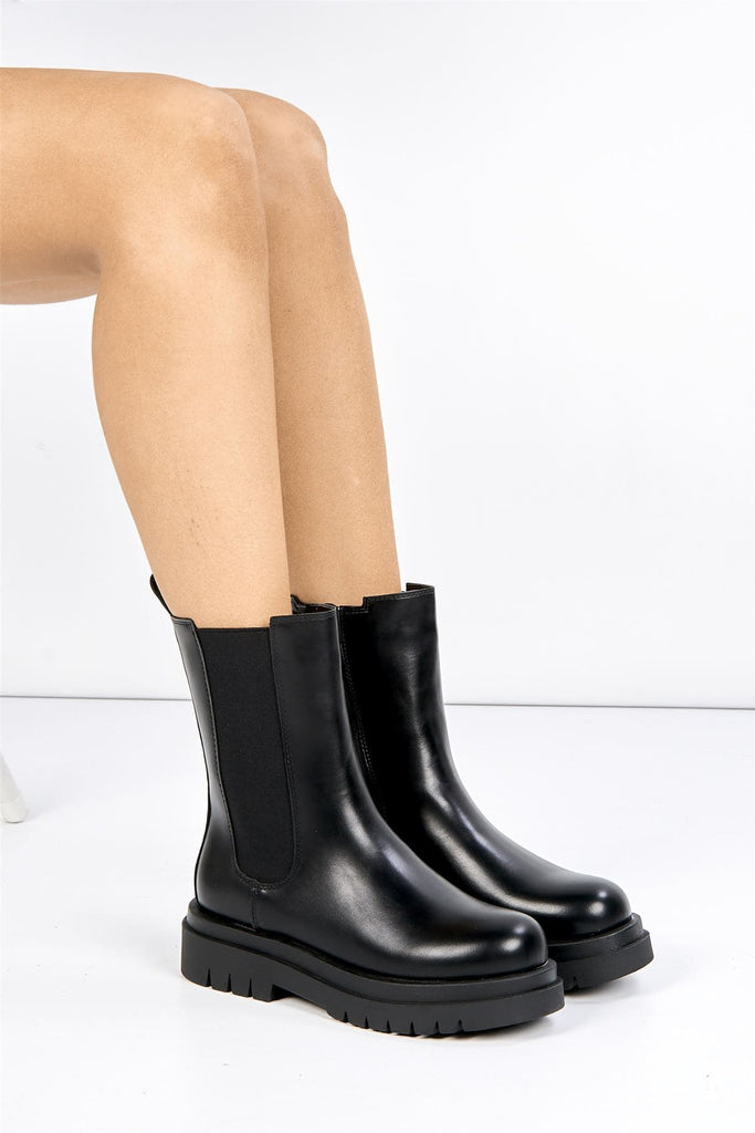Nicola Stretch Panel Ankle Boot in Black Boots Miss Diva 