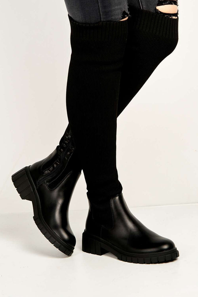 Udrisse Over The Knee Chunky Sock Boots in Black Knit Boots Miss Diva 