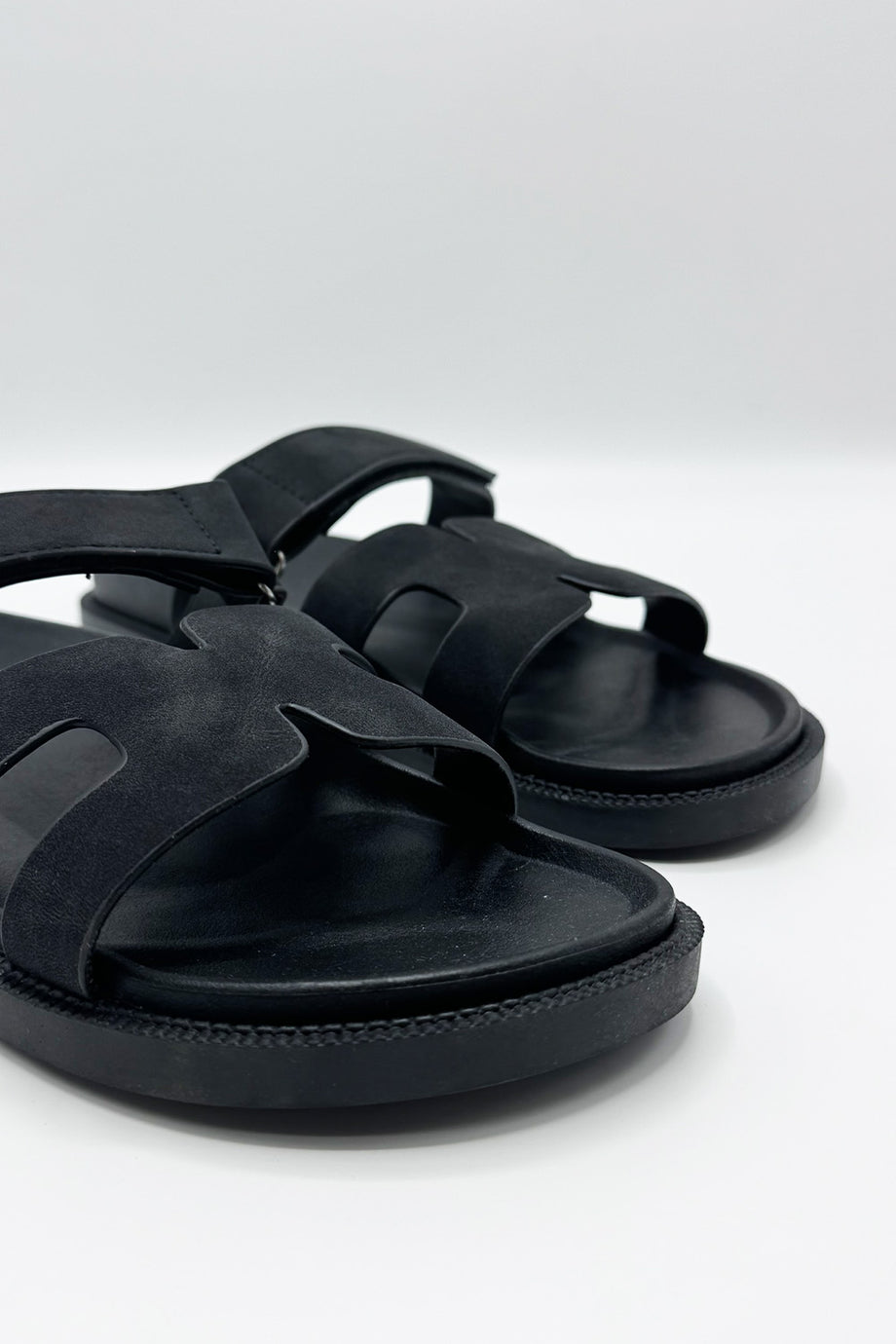 Thalia H Shaped Velcro Strap Flat Slider in Black – Miss Diva