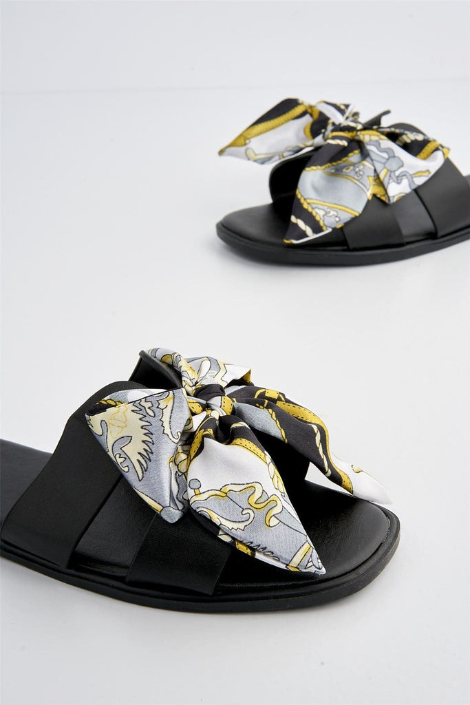 Izzy Printed Bow Flat Sandal in Black Flats Miss Diva 