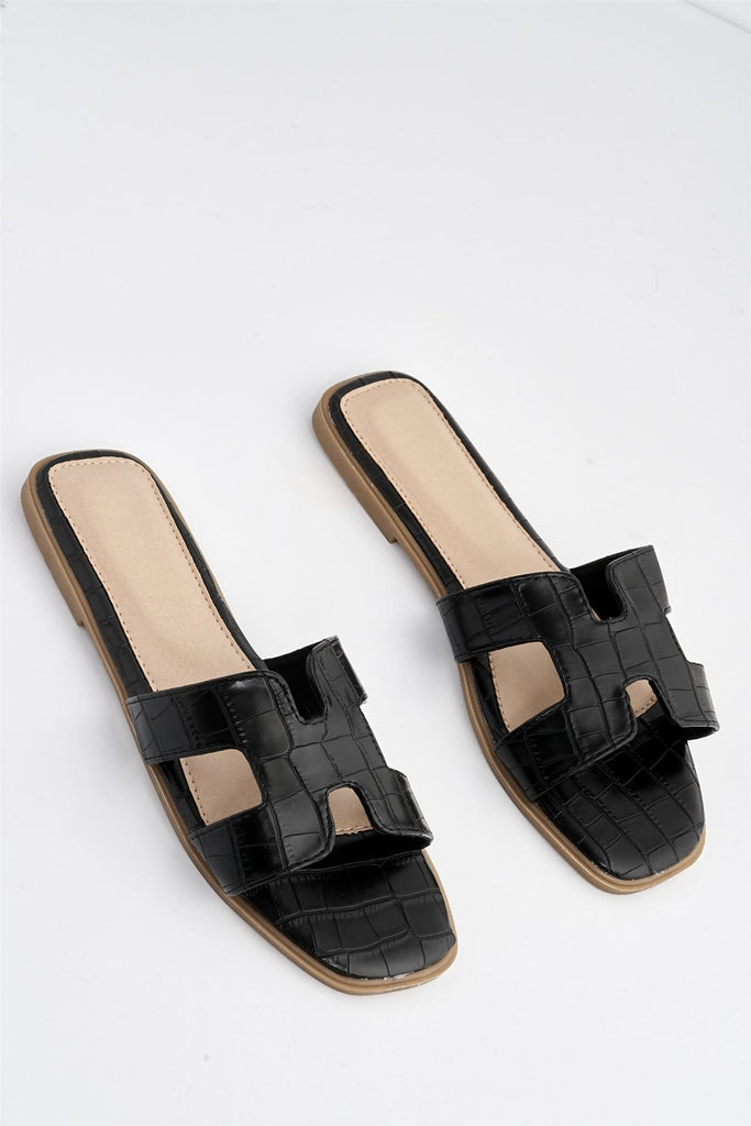 Syka Flat Croc Sandal in Black Flats Miss Diva 