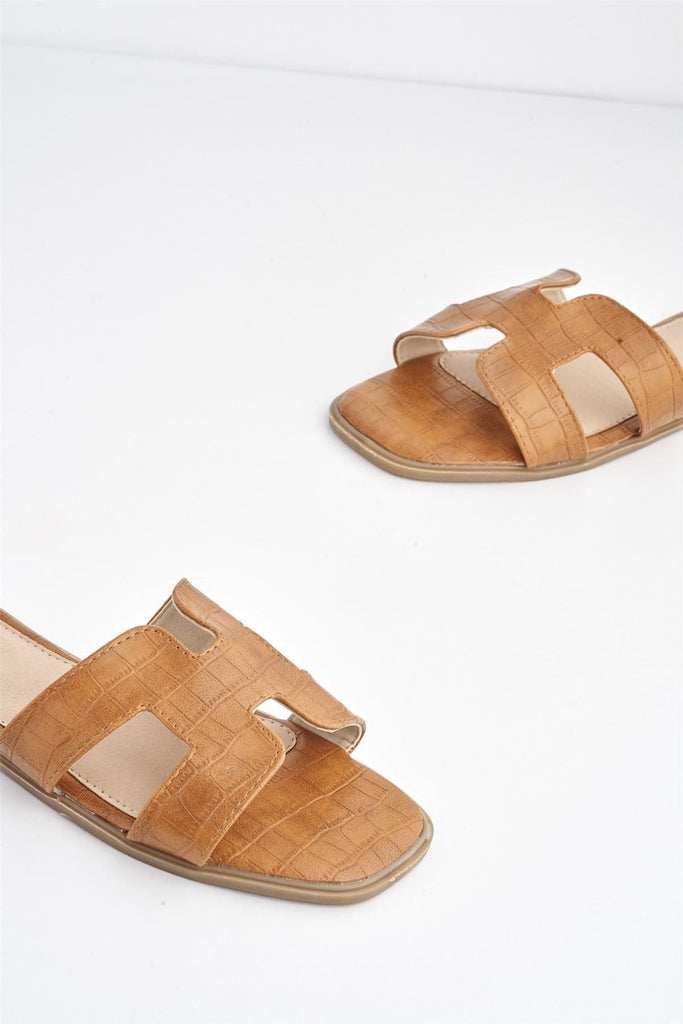 Syka Flat Croc Sandal in Tan Flats Miss Diva 