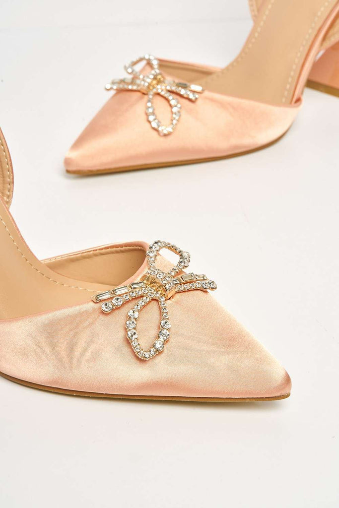 Leiria Diamante Bow Brooch Pointed Toe Spool Heel Court Shoe in Champagne Heels Miss Diva 