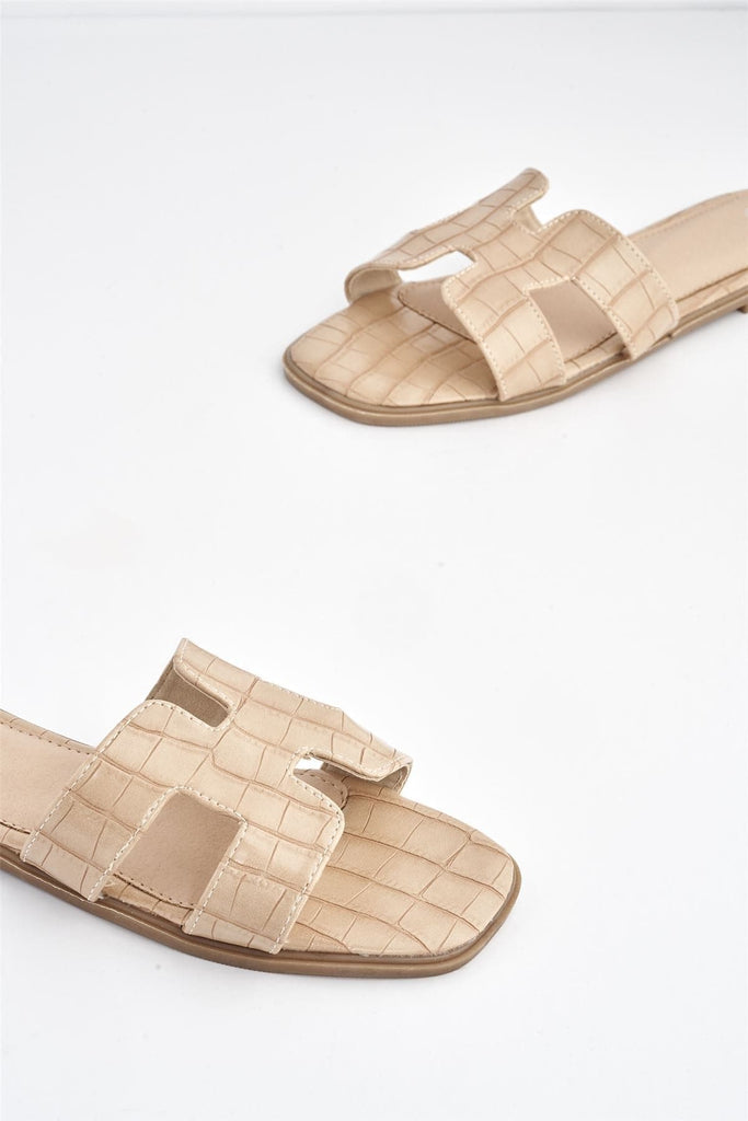 Syka Flat Croc Sandal in Nude Flats Miss Diva 